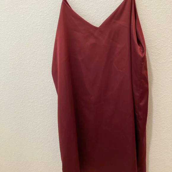 Lulu’s slip dress - Picture 1 of 4